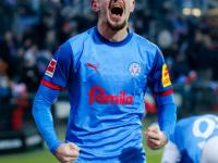  德甲今晚再迎强敌，波尔图伤情更新，主帅态度——话题不断，团队化学反应显著-开云kaiyun入口